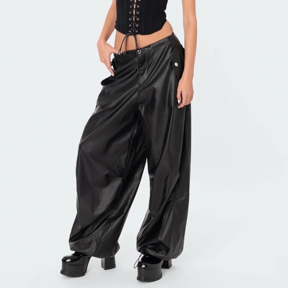 EDIKTED REBEL FAUX LEATHER CARGO OVERSIZED PANTS - Picture 2 of 9